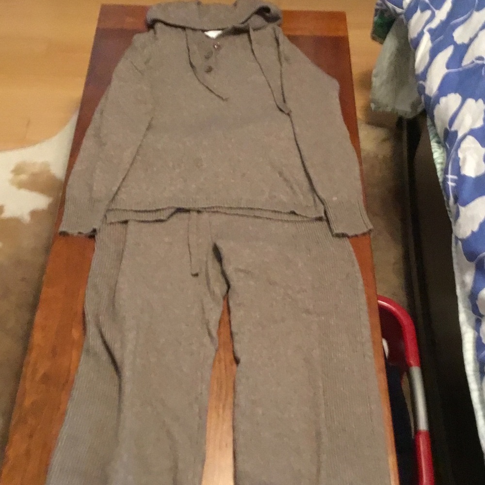 Cozy Brown Knit Lounge Set size medium
